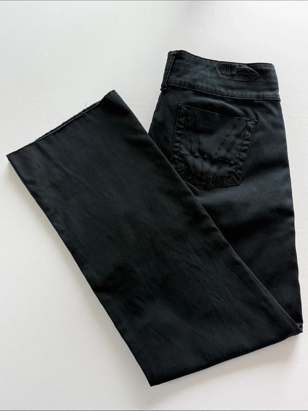 Kut from the Kloth Black Mid Rise Straight Leg Raw Hem Stretch Jeans Size 10